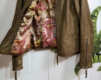 eco UPCYCLED Olive Green genuine Italian Leather Jacket | fits xs/s, heart patchwork sleeves, one of a kind, sexy chic, artisanal made