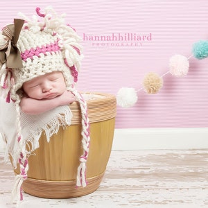 Yarn Pompom Garland | Teal | Pink | Cream | Beige | Shabby Cottage Chic Garland | Pompom Party Decor | Bunting | Banner | Garland | Baby