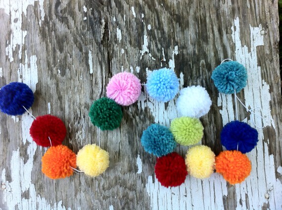 Colorful Christmas Yarn PomPom Garland, Multi-Color Pompom Decor, Christmas Pompoms, Handmade Christmas Decor, Yarn PomPom Garland Xmas Il_570xn