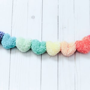 Pastel Rainbow Garland – Wool Jamboree