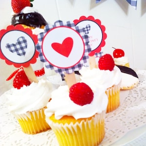 Black & White Buffalo Check, Black and White Gingham, Red Hearts Valentine’s Day Printables, Parisian Valentine, Farmhouse Valentine’s Day