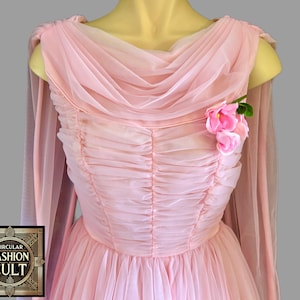 Vintage prom dress bridesmaid dress original 1950’s dress genuine 50’s dress fifties fashion grease fashion stunning vintage dress