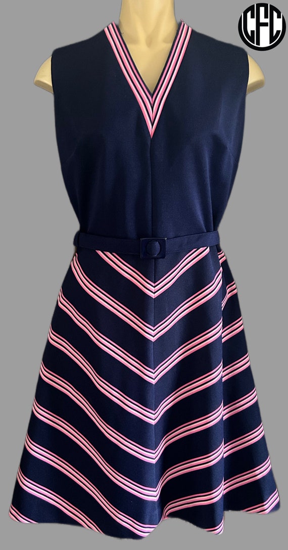 1960s dress with belt genuine 50s spring fashion o
