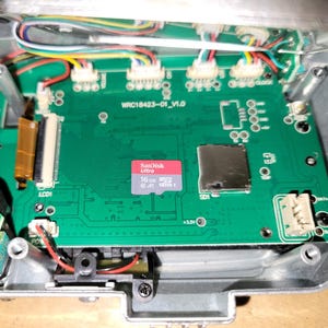 Carte Micro SD modifiée Pip-Boy de Fallout Wand Company - Diamond City Radio