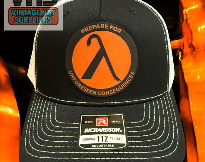 Half-Life Computer Game Inspired Trucker Hat: Lambda Logo with Crowbar
