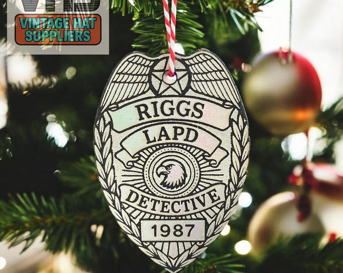 Lethal Weapon Holographic Badge Christmas Ornament: Detective Riggs Movie Homage