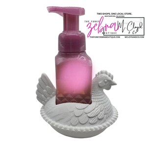 Farmhouse Chicken Hen on Nest Soap Holder - Vintage White image 3