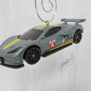 Chevrolet Corvette C8.R die-cast car ornament
