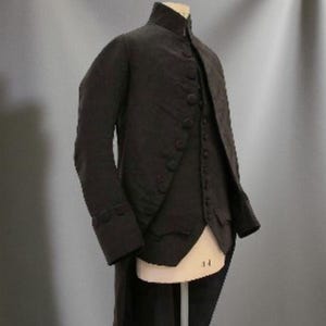 Svart ullhusarjacka - Metropolitan Museum brittisk infanteristil