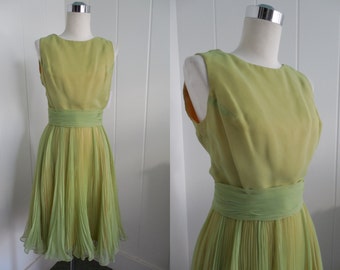 1960s Vintage Green Pleated Cocktail Dress by Bains VLV