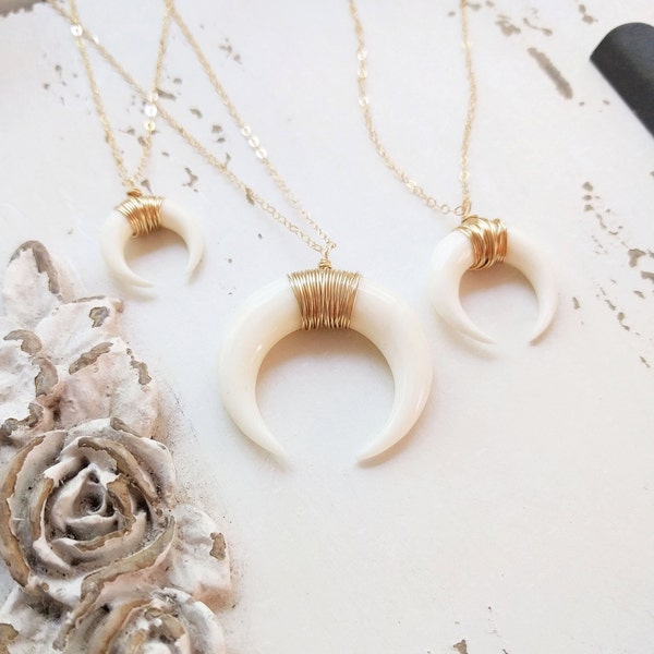 Dainty Double Horn Necklace, Downward Facing Crescent Necklace, Layering Necklace, Moon Necklace, Wire Wrapped Horn, Carved Buffalo Tusk