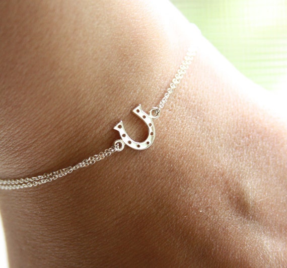 Lucky Horseshoe Bracelet, Graduation Gift for Her, Dainty