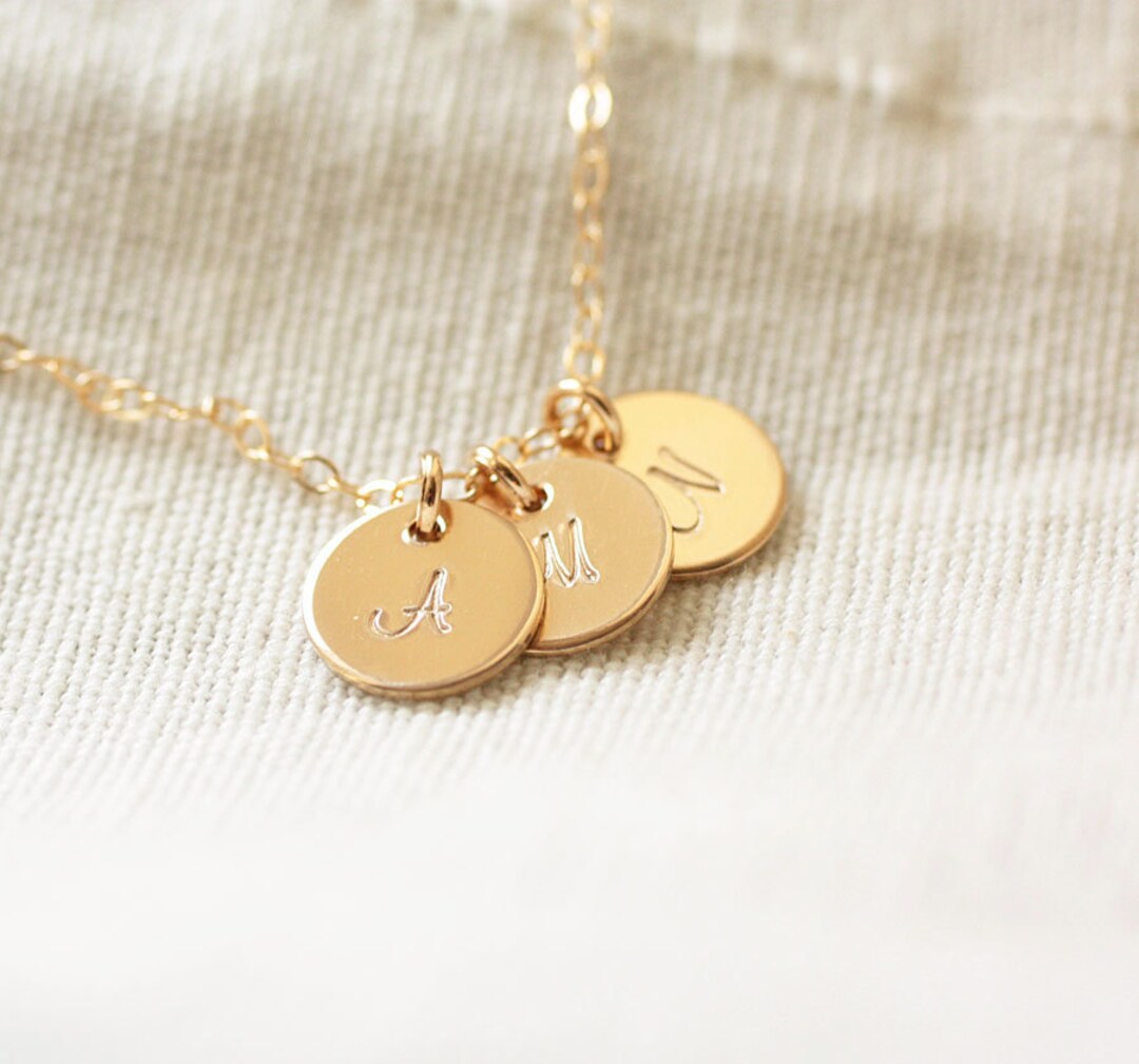 Gold Initial Disc Necklace Personalized Necklace Dainty - Etsy