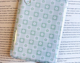 Green Flower Gingham Kindle and Kobo Printable Insert