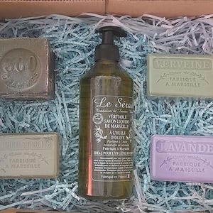 Coffret cadeau savons authentiques marseille cube,liquide,cadeau artisanal made in Provence-Box bien-être french soap of marseille