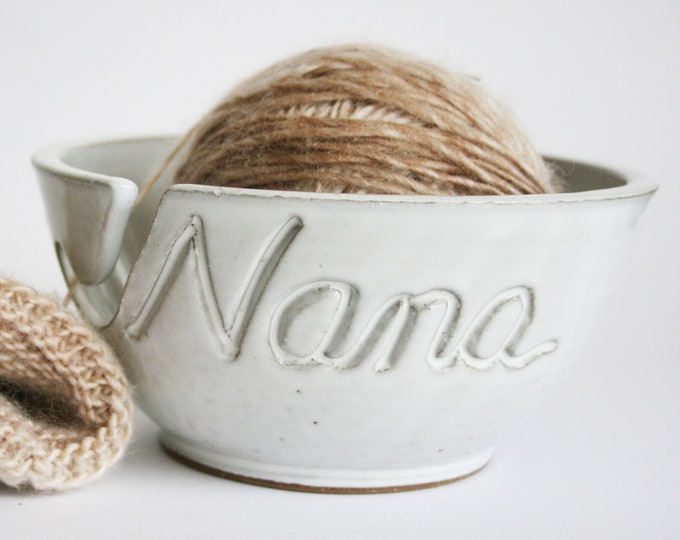 Personalized Custom Script Name Yarn Bowl Customized Ceramic Pottery Holder Knit Gifts for Nana MADE TO ORDER