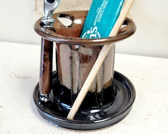 Handmade Ceramic Toothbrush Holder for Large Family - 6 Slot Tooth Brush & Paste Stand Rust Black