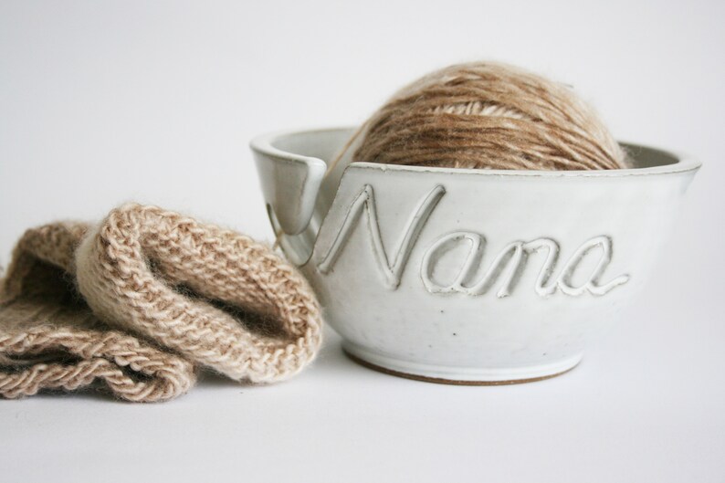 Personalized Custom Print Name Yarn Bowl Blue Engraved Finish Customized Ceramic Pottery Holder Knit Gifts for Knitters Nanna MADE TO ORDER Wit