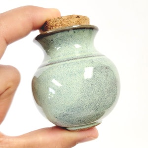 Miniature Mommy Pot Vase Dandelion Flower Pottery Keepsake Baby Shower Gift for New Mother To Be Green Vase w stopper