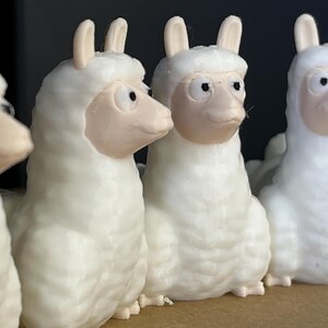 Mini Llama | Pocket Pal | Mini Articulating Fidget Toy | 3d printed | Cute animal designs | Sensory ADHD