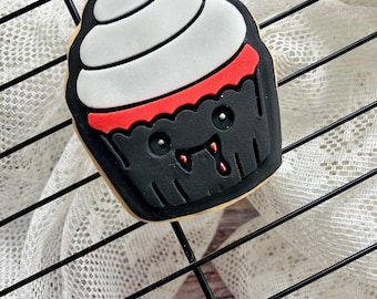 Cheeky Halloween Cupcake Cookie Cutter & Fondant Stamp – Cute Spooky Face Embosser for Trick or Treat Bakes