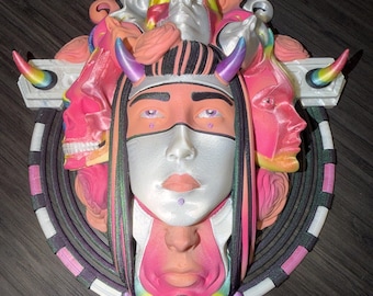 Geisha Multi-Face Wall Decor