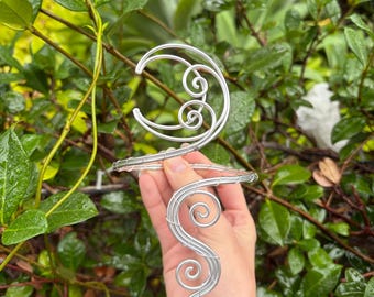 Elegant Moon Arm Cuff | Custom Size Witchy Wire Jewellery | Hand Made Gift For Her | The Zora Cuff
