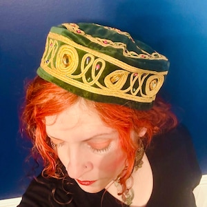 Velvet Mirror Cap - Etsy display picture 1