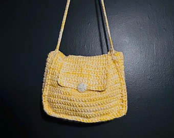 Bolso/Cartera de punto de suéter amarillo pálido tejido a mano a crochet estilo vintage de los años 80/90 de BANANARAMA