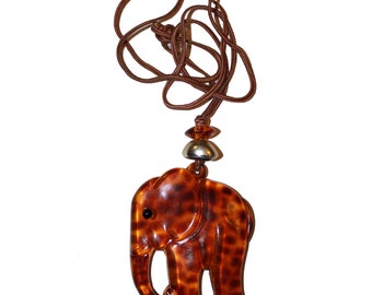 Vintage Lucky Elephant Necklace - vintage elephant lover gift lucky necklace white elephant