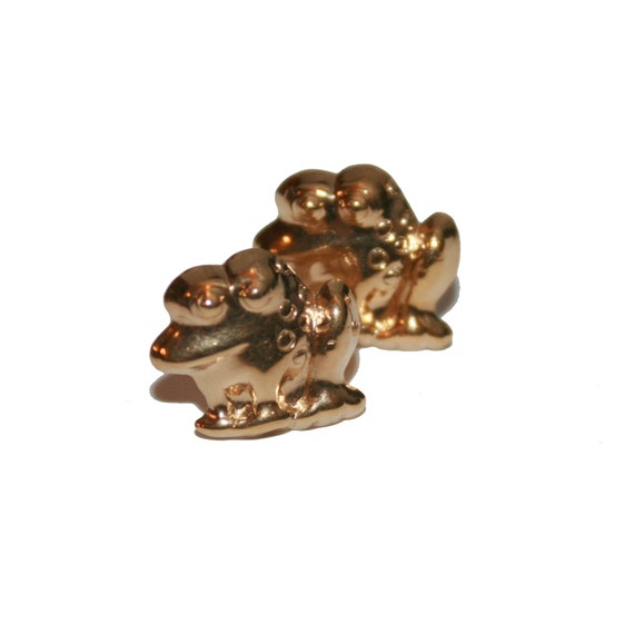 Vintage Gold Frog Studs - cute little froggy studs vintage earrings frog lover gift