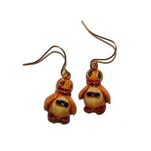 Cutie Vintage Chick Earrings - vintage hand painted animal earrings - cute tiny animal earrings vintage earrings vintage charms