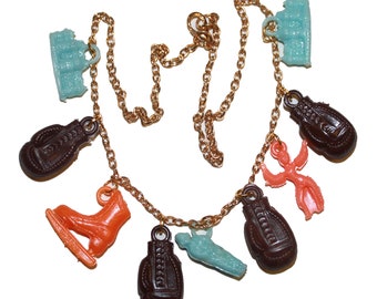Vintage Dime Store Charm Collar - vintage 50s 60s kitsch pastel charms charms celluloid plastic charms