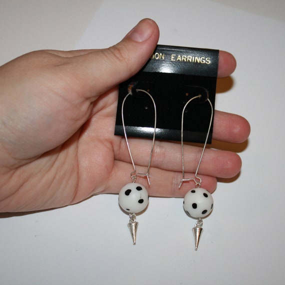 Vintage Polka Dot Earrings black and white earrings vintage earrings  swirl earrings 90s earrings 80s earrings