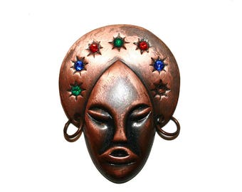 Vintage Unusual Fortune Teller Pin - vintage face pin strange collectible unusual fortune teller crystal ball pin brooch spooky cult