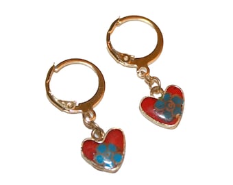 Vintage 70s Flower Earrings - gold heart real flower earrings