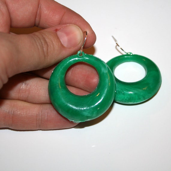 Boucles D'oreilles Vintage En Bakélite Vert Jade Marbré - Créoles épaisses - Occasion