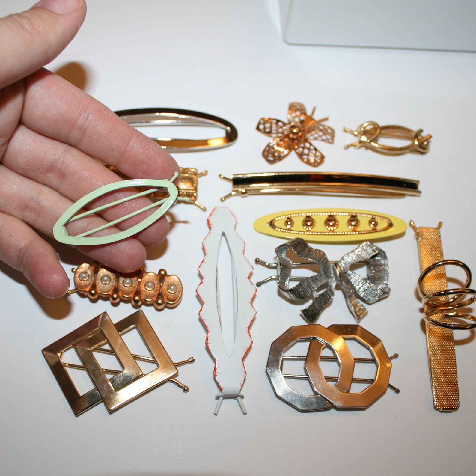 Set of 3 Vintage Hair Barrettes Vintage Hair Barrettes 50 Etsy