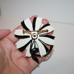 1960s Vintage Big Black and White Daisy Metal Flower Brooch Metal Rose Pin Brooch Yellow Rose Flower Floral Pin Jewelry Brooch image 2