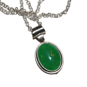 Vintage Sterling Silver and Jade Necklace - Vintage green sterling silver necklace pendant unique green art lady