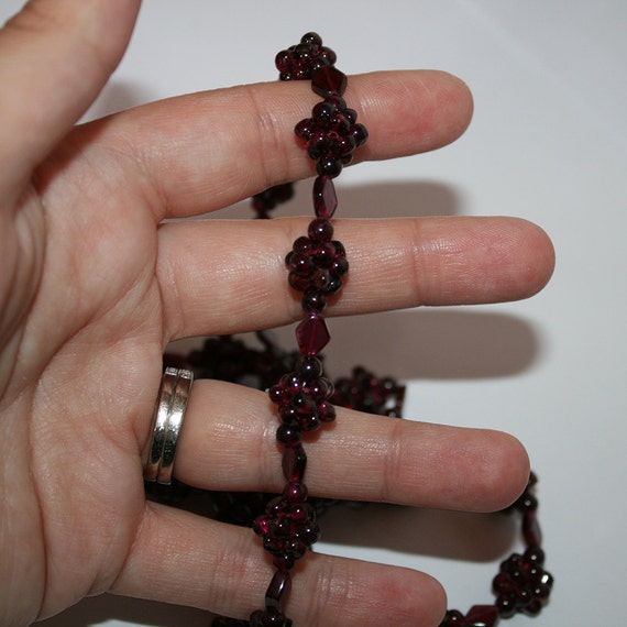 Vintage Knotted Garnet Necklace - Chinese Knotted… - image 4