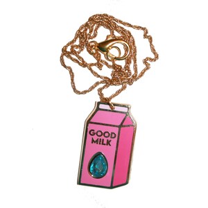Colar Good Milk - brincos esmaltados caixa de leite rosa design original joias de leite com strass