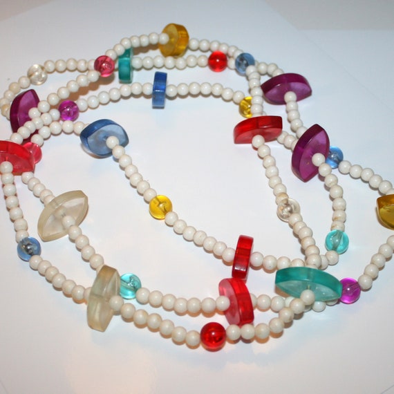 Vintage 80s Rainbow Plastic Beaded Necklace - col… - image 3