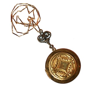 Vintage Victorian Style Oversized Locket - gold locket vintage locket edwardian victorian antique