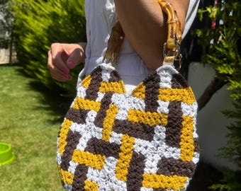 Crochet Granny Square Bag Pattern: DIY Hobo Crossbody (PDF Tutorial)