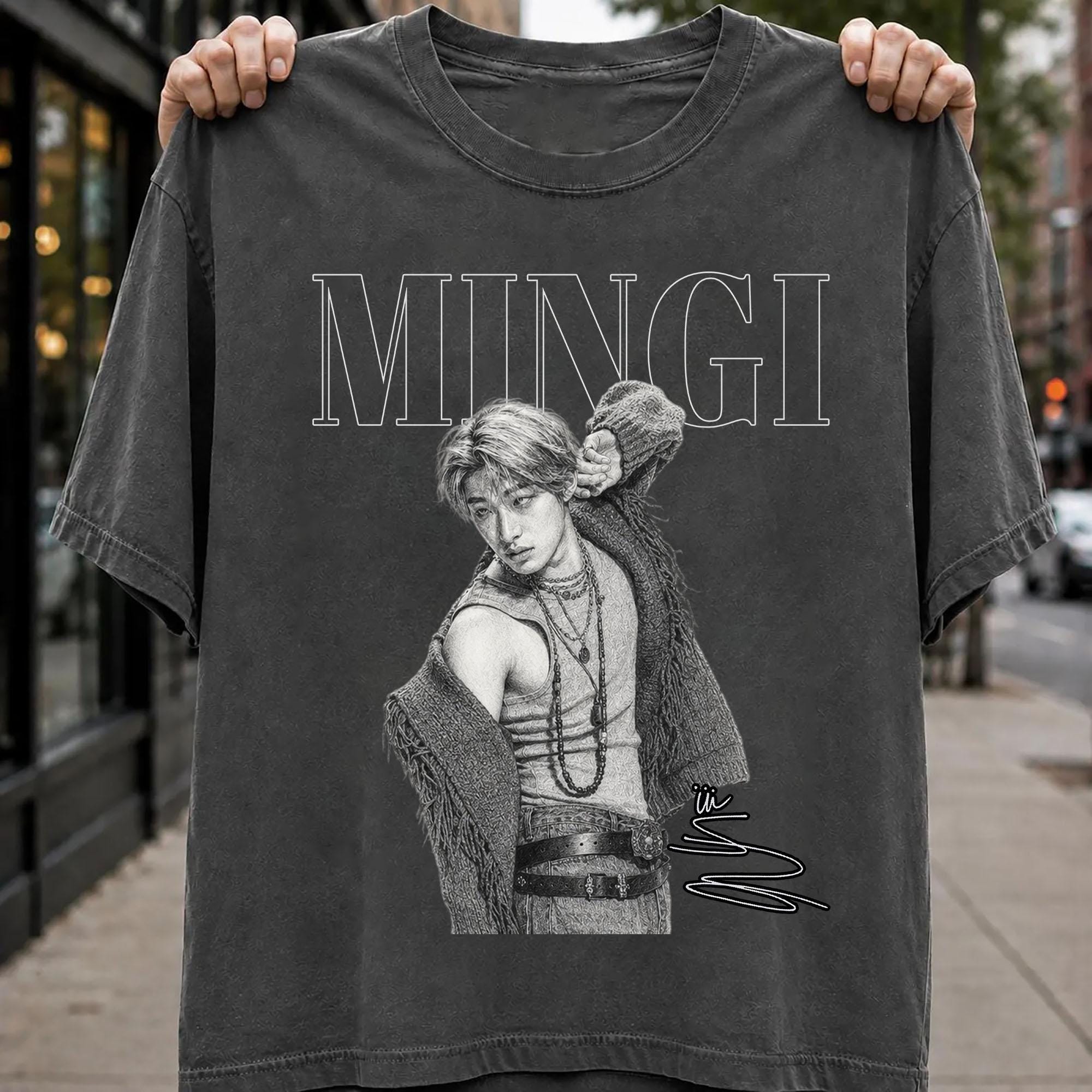 Fix on shirt ateez - Etsy 日本