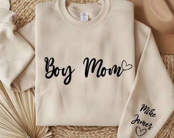 Aangepaste sweater jongen moeder, kindernaam op mouw, nieuwe moeder ronde hals, cadeau voor moeder, gepersonaliseerde jongens mama trui, Moederdag trui