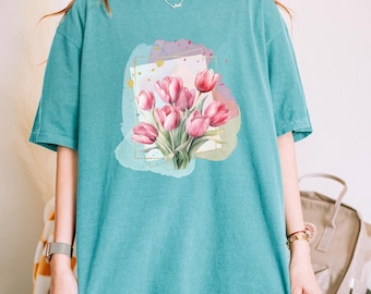 Vintage Wildflowers Graphic T-Shirt: Comfort Colors 90s Retro Tee