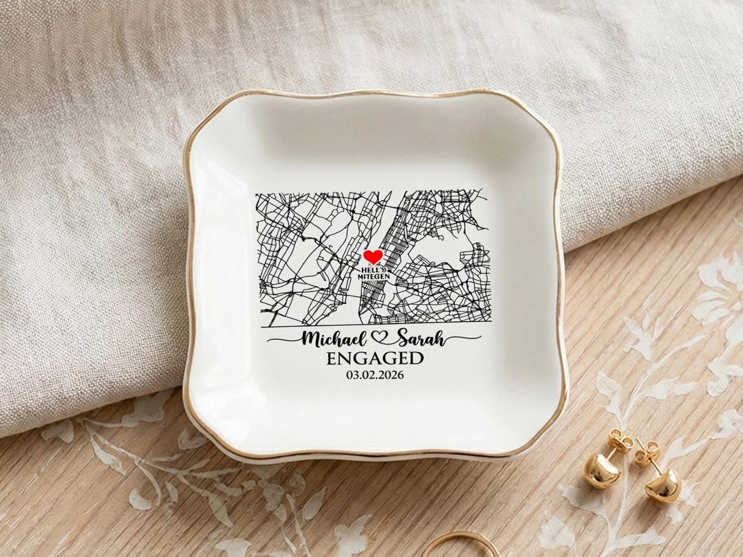Personalized Engagement Ring Dish, Custom City Map Jewelry Tray, Couple ...