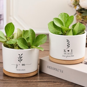 Jardinière de fiançailles personnalisée, jardinière en céramique, cadeau de pendaison de crémaillère, cadeau de douche nuptiale personnalisé pour la mariée, cadeau pour une nouvelle maison, cadeau de mariage